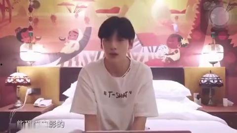 娱乐吃瓜小花视频